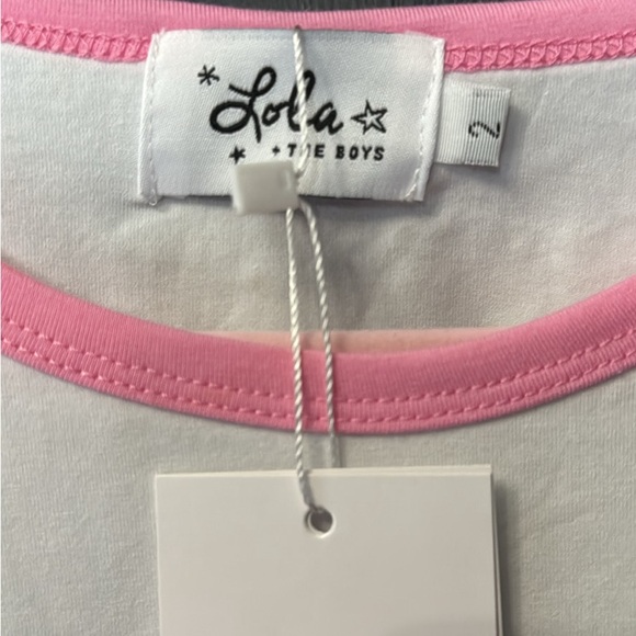 NWT lola and the boys RAINBOW PEARL PATCH T SHIRT size 2 (fits like a 4) - Picture 5 of 6